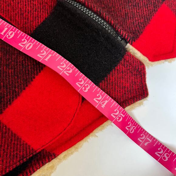 Bemidji Woolen Mills Wool Vest Vtg Mens Large Buffalo Plaid Red Black Sherpa USA - Picture 8 of 8